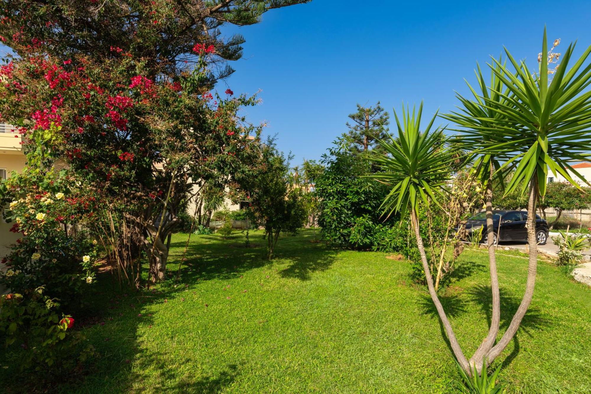 Evdokia Αpartments & Dimitra Village Agia Marina Exterior foto